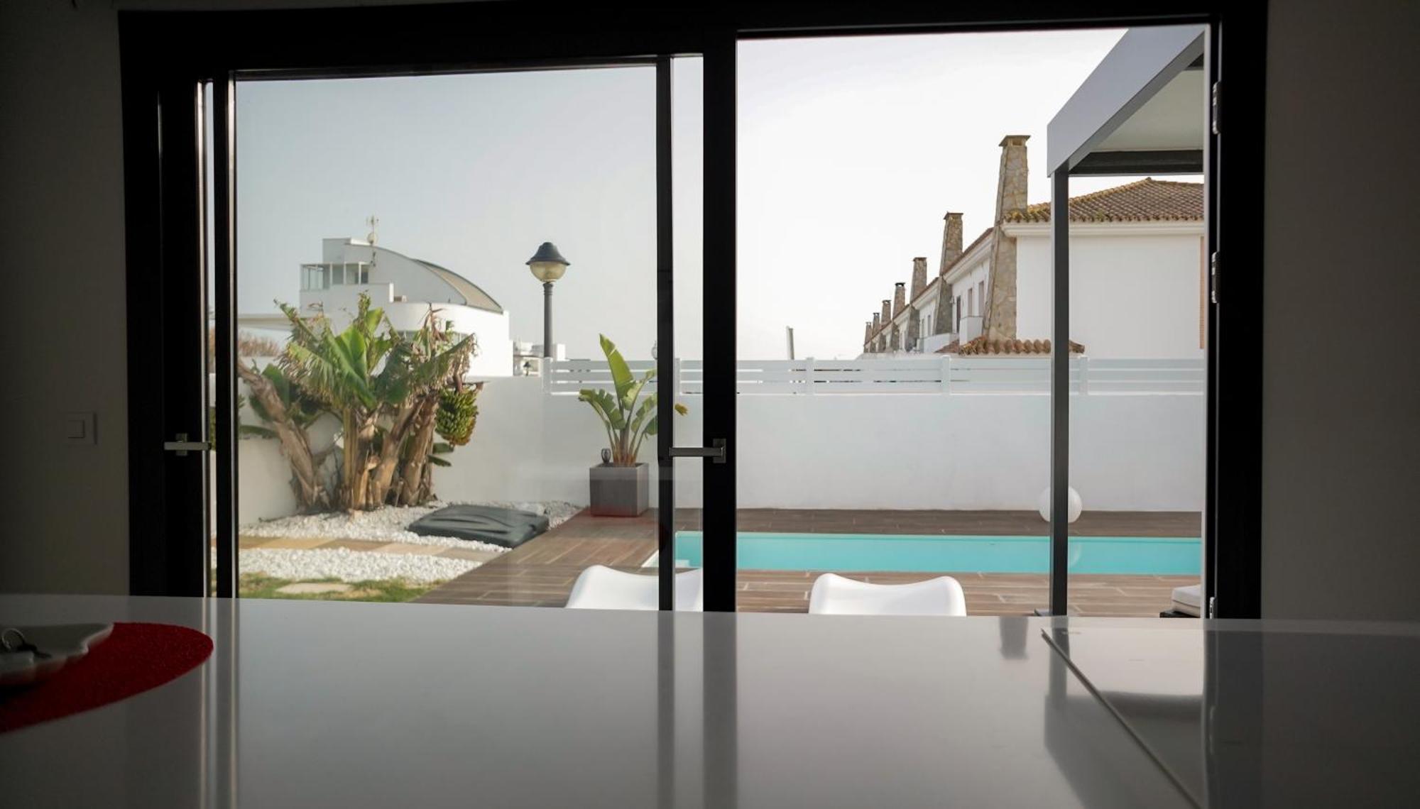 Villa Anyway Conil Un Lujo Frente Al Mar Кониль-де-ла-Фронтера Экстерьер фото